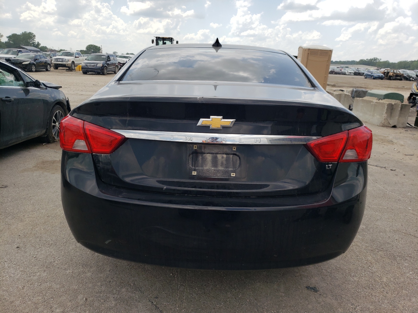 2017 Chevrolet Impala Lt vin: 2G1105SA2H9166280