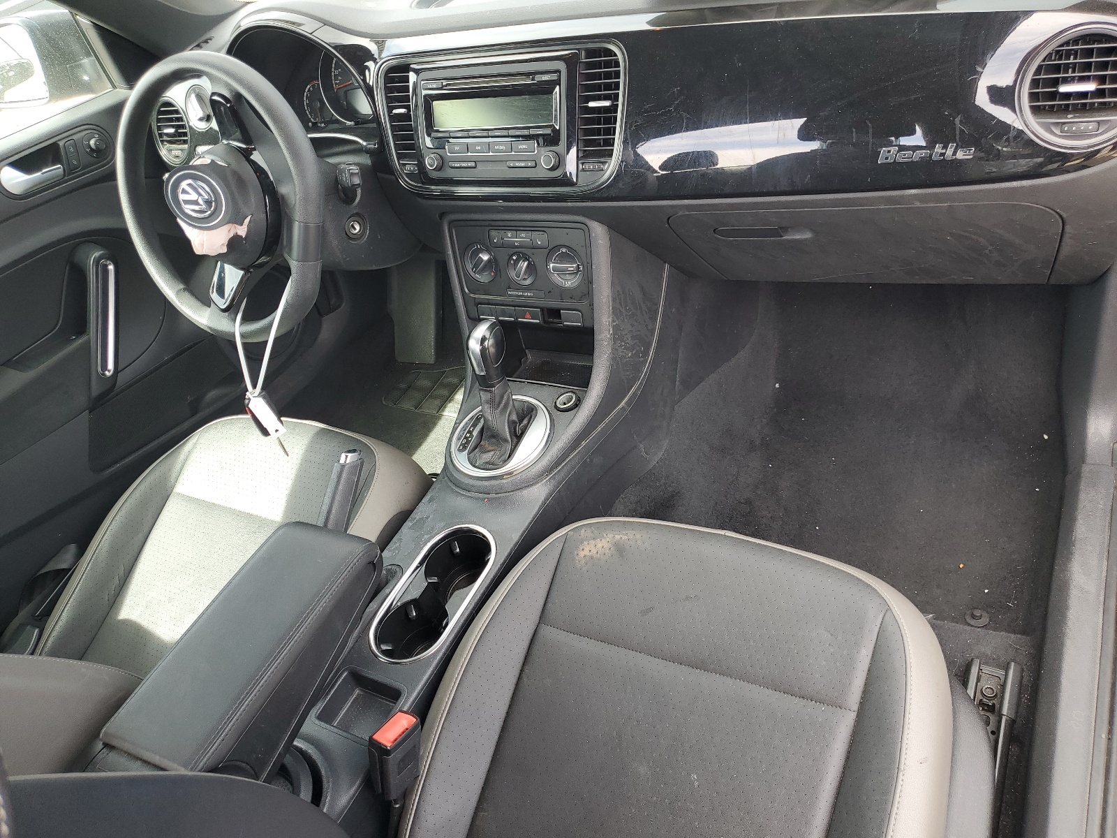 3VWF17AT7FM634272 2015 Volkswagen Beetle 1.8T