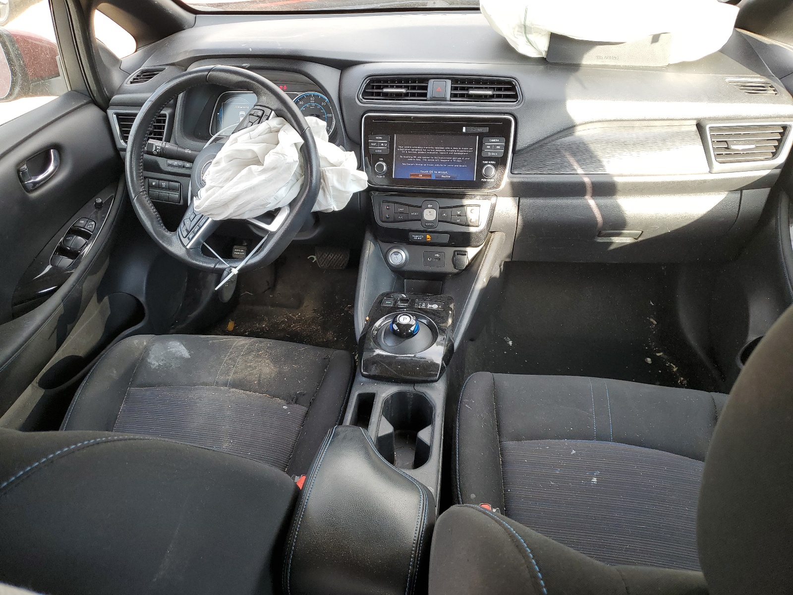 1N4AZ1CP8KC310722 2019 Nissan Leaf S