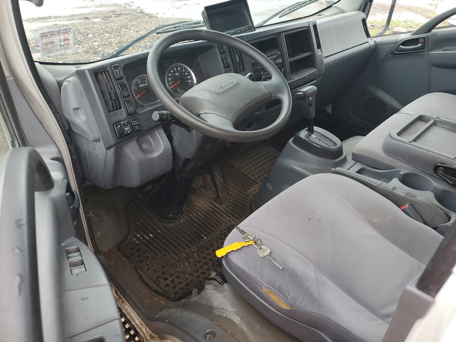 jale5w165h7304343 JALE5W165H7304343 2017 Isuzu Nrr