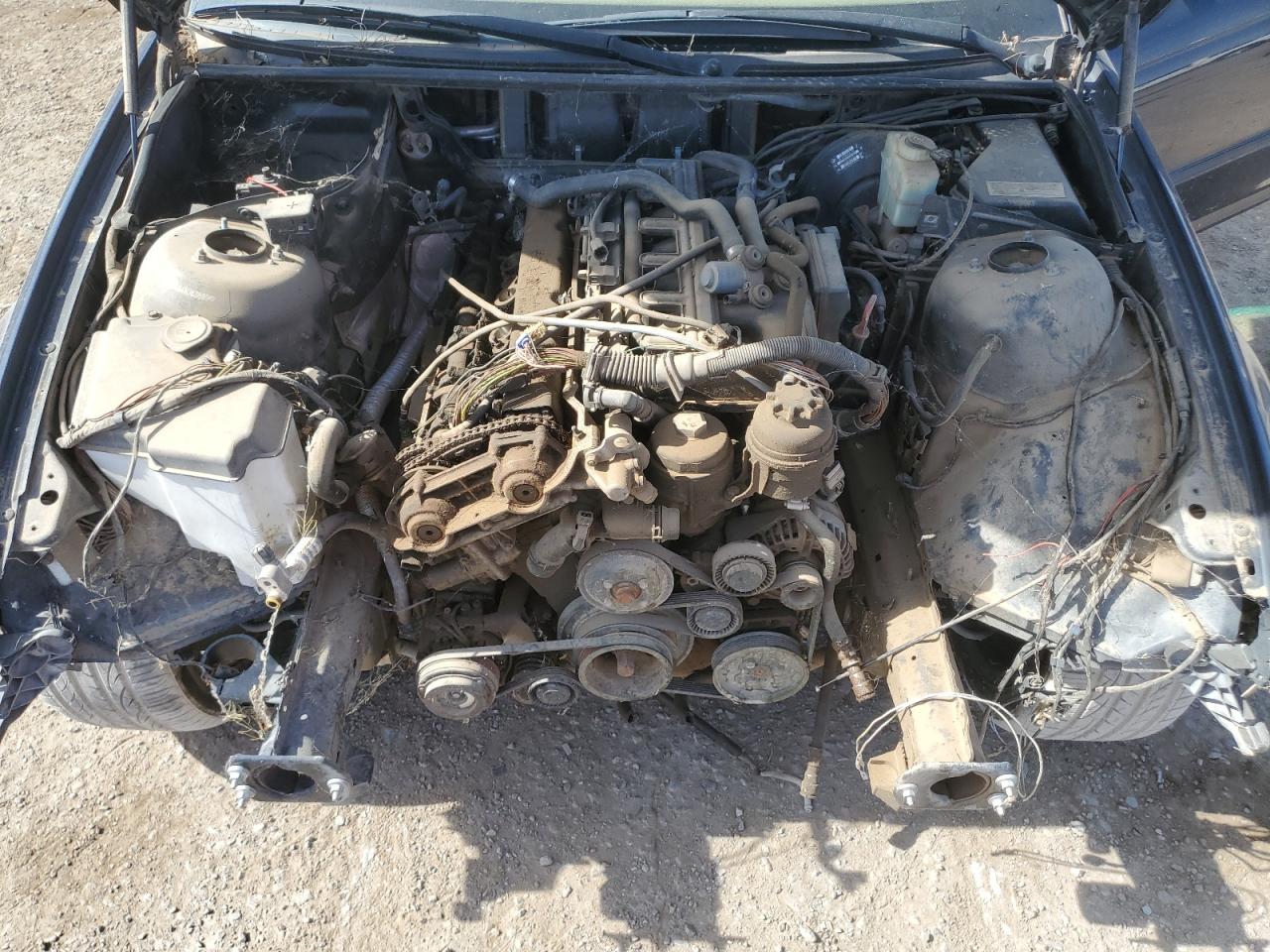 2004 BMW 325 I VIN: WBAET37434NJ83889 Lot: 57932384