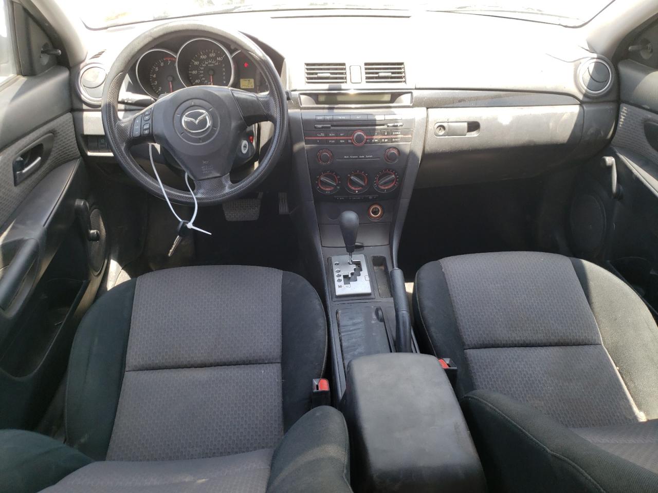 JM1BK12F361459908 2006 Mazda 3 I