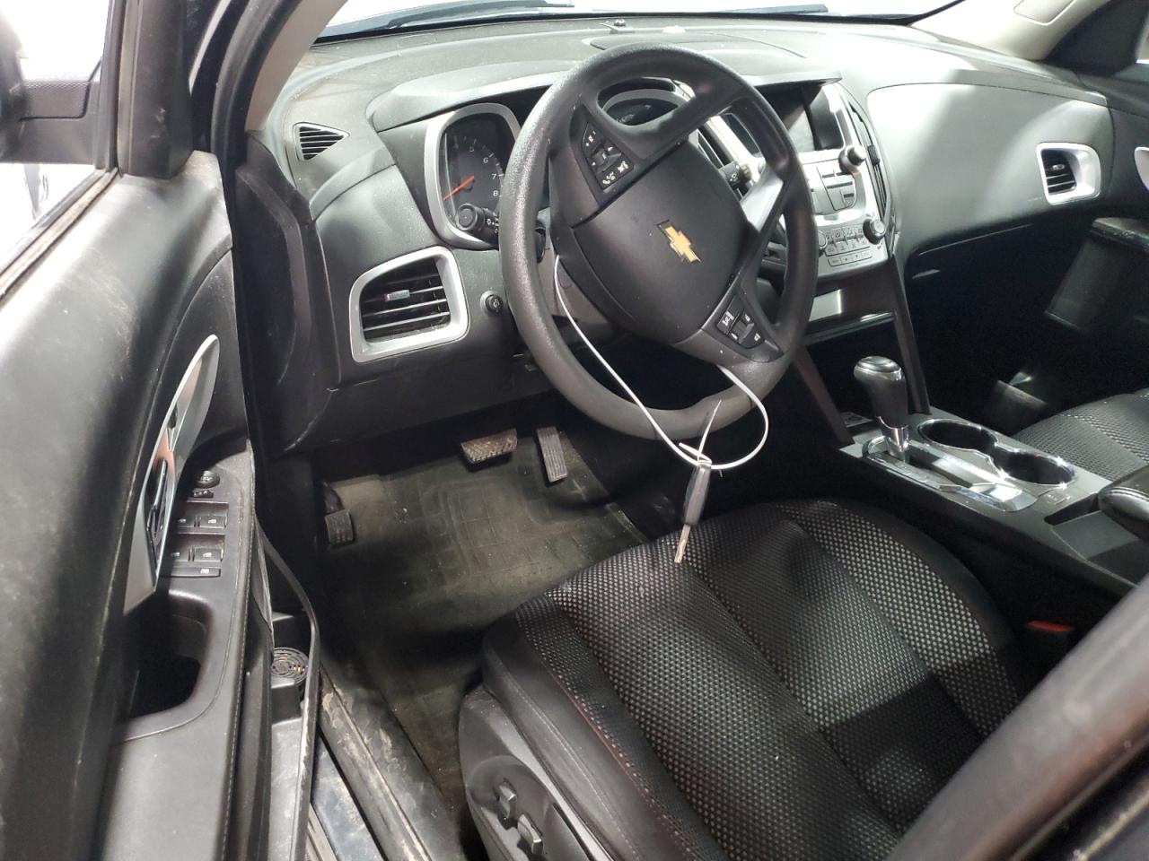 2017 Chevrolet Equinox - Image 8