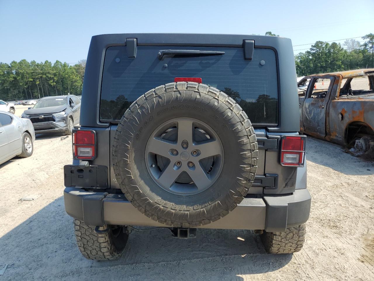 2016 Jeep Wrangler Unlimited Sport VIN: 1C4BJWDG0GL199401 Lot: 58031374