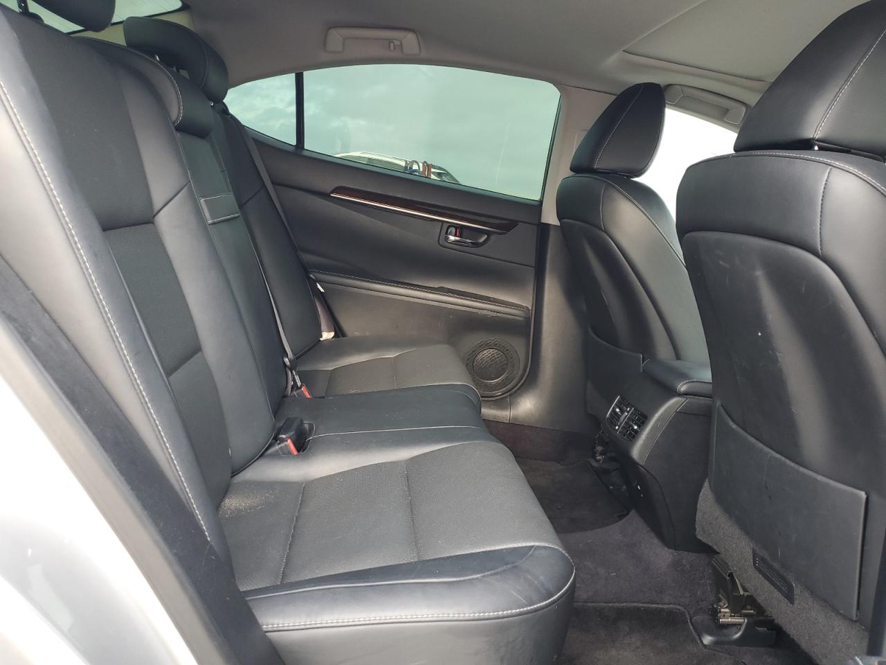 2014 Lexus Es 350 VIN: JTHBK1GG6E2103526 Lot: 63781024