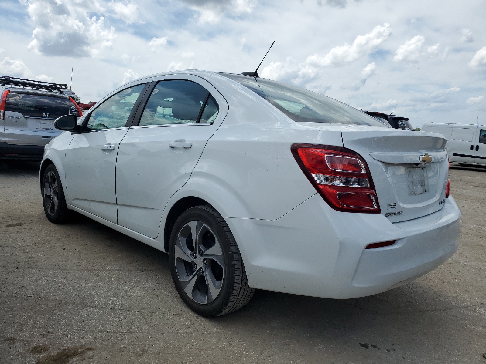 2019 Chevrolet Sonic Premier vin: 1G1JF5SB7K4124477