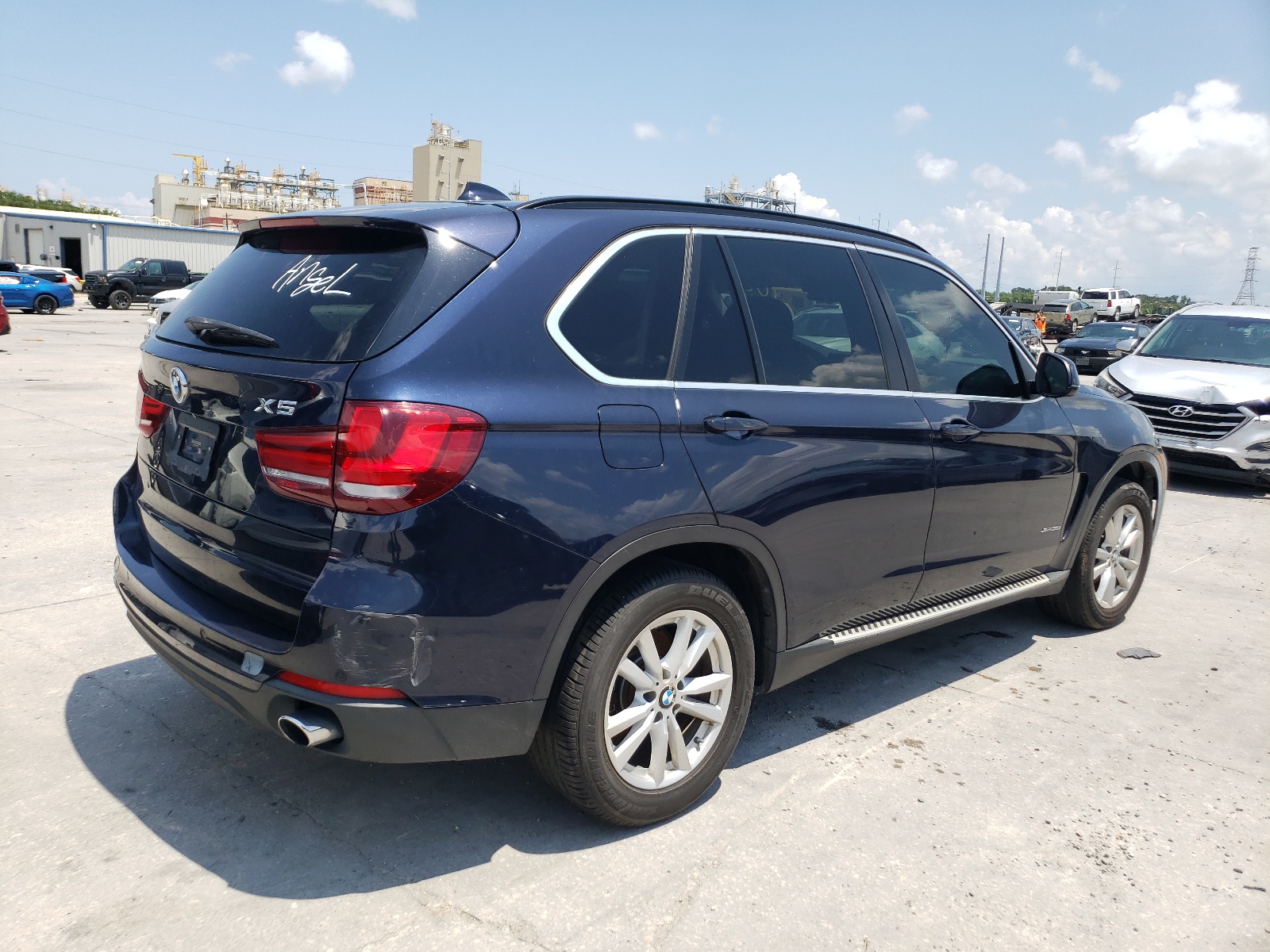 2015 BMW X5 xDrive35I vin: 5UXKR0C58F0K65942