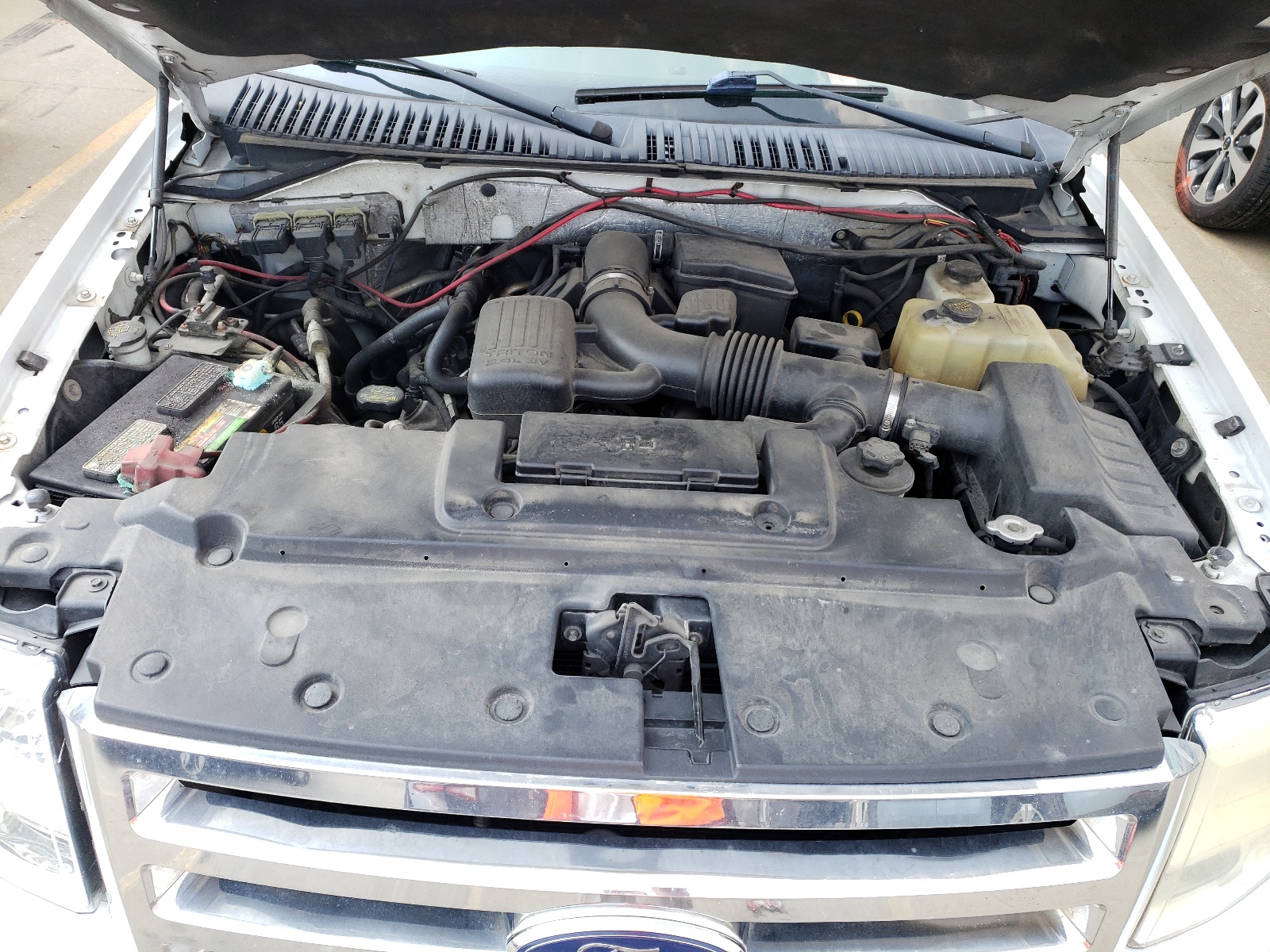 1FMJU1G5XAEB07718 2010 Ford Expedition Xlt