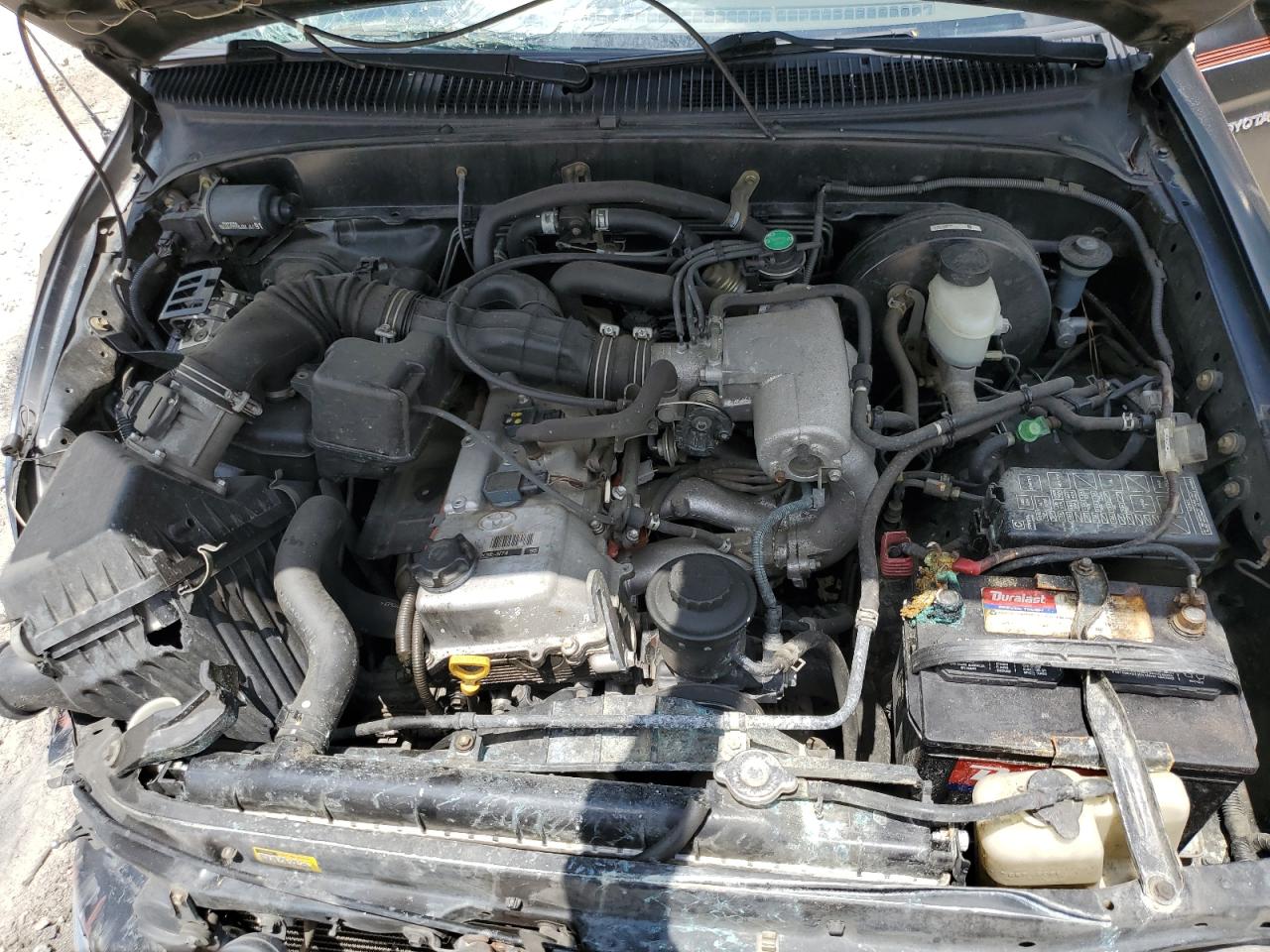 2004 Toyota Tacoma - Image 12