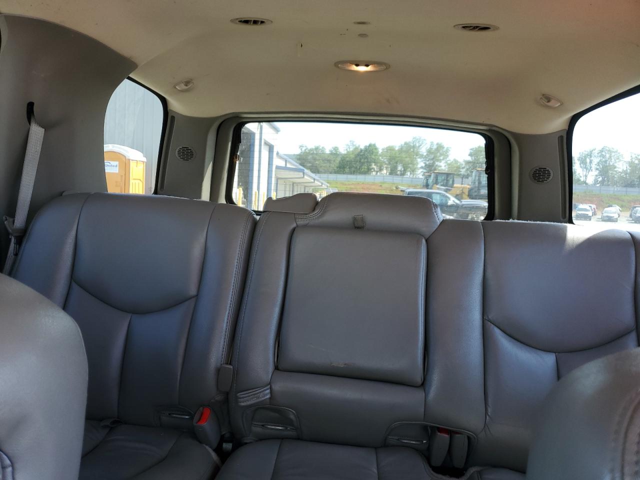 2005 Chevrolet Tahoe C1500 VIN: 1GNEC13T75R154286 Lot: 54492164