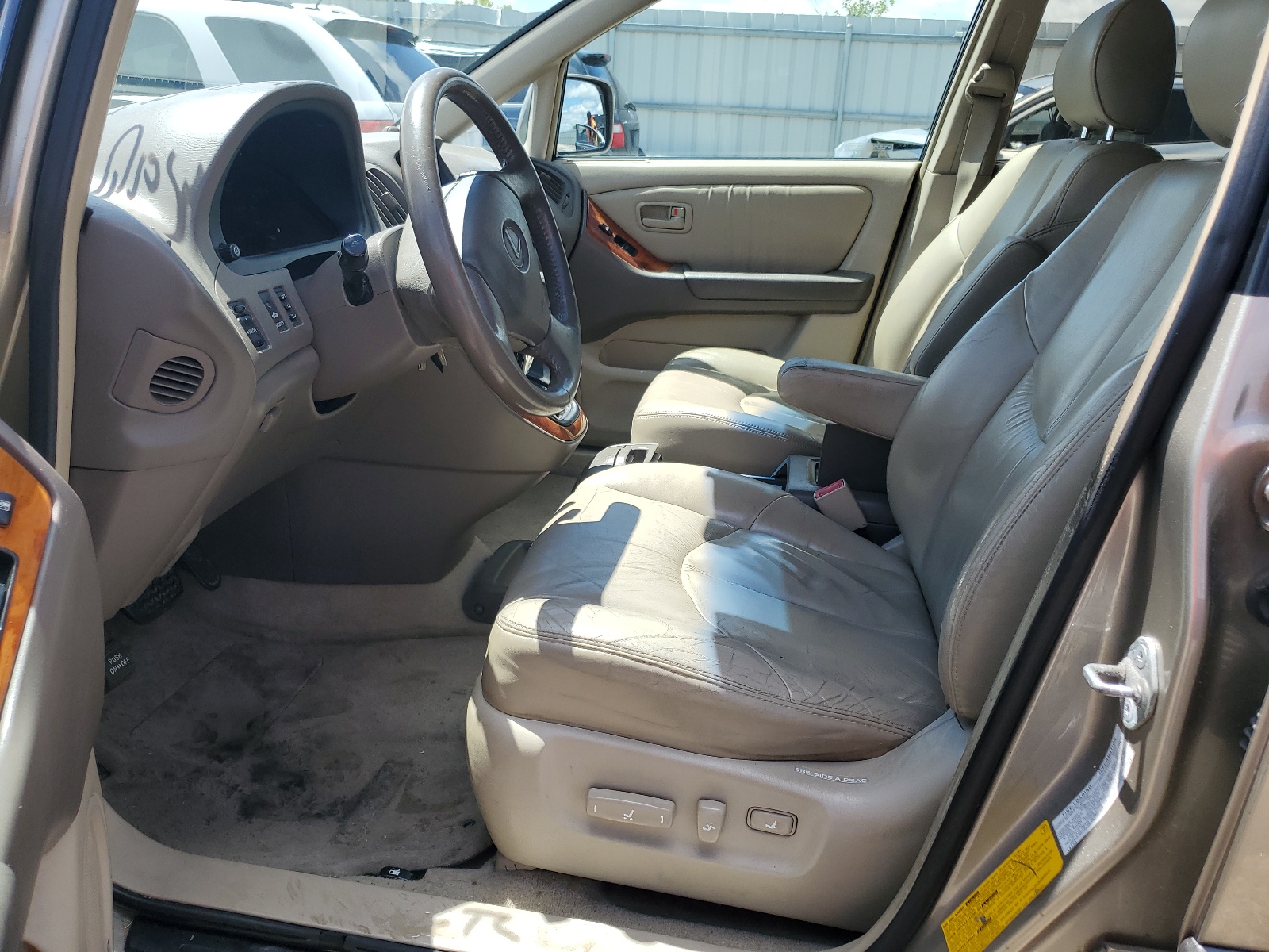 JT6HF10U0Y0134729 2000 Lexus Rx 300