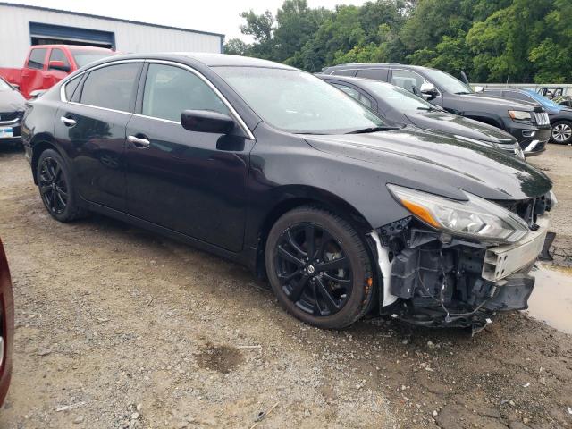  NISSAN ALTIMA 2018 Чорний