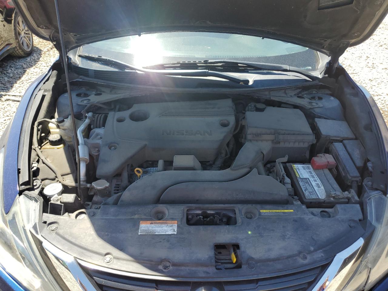 2017 Nissan Altima - Image 11