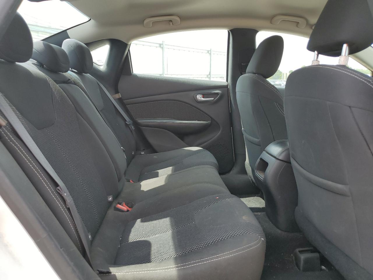 2016 Dodge Dart Sxt VIN: 1C3CDFBB6GD504563 Lot: 60070944