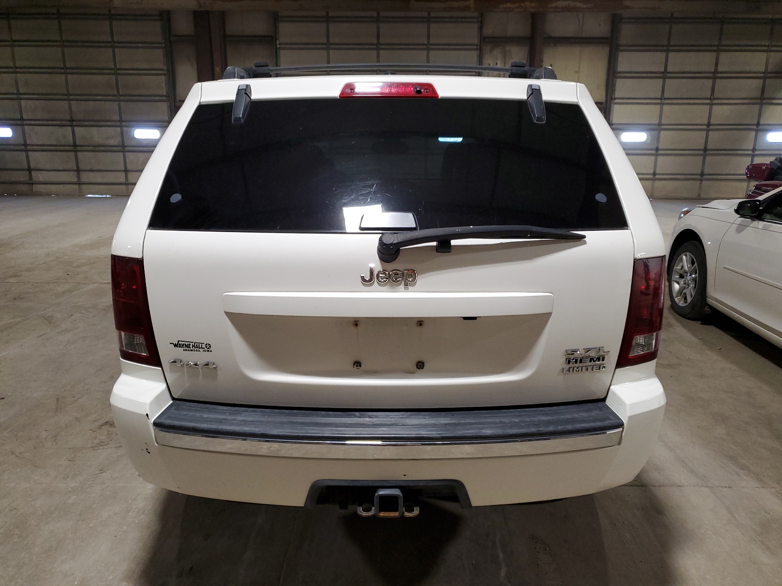 1J4HR58275C665599 2005 Jeep Grand Cherokee Limited