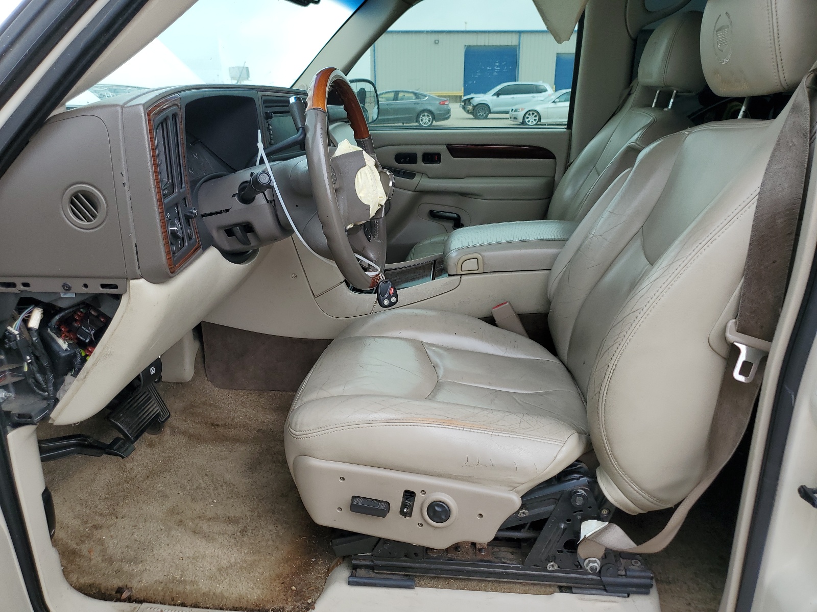 1GYEK63N33R244049 2003 Cadillac Escalade Luxury