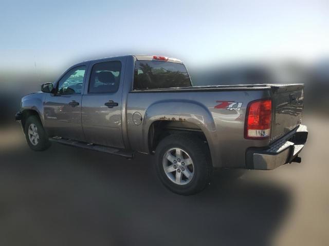 Пікапи GMC SIERRA 2013 Сірий