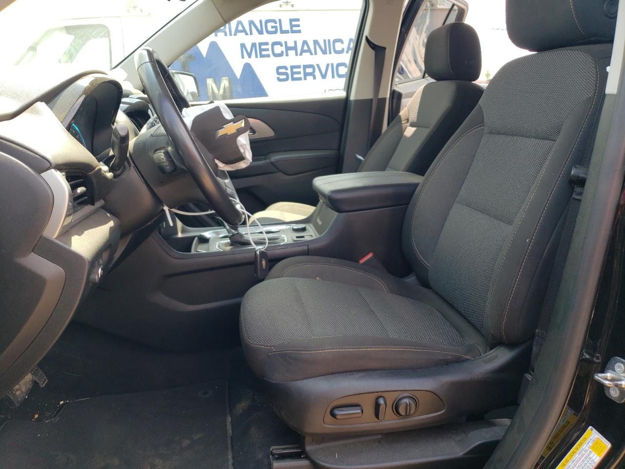 2018 Chevrolet Traverse Lt VIN: 1GNERGKW5JJ166796 Lot: 59525254