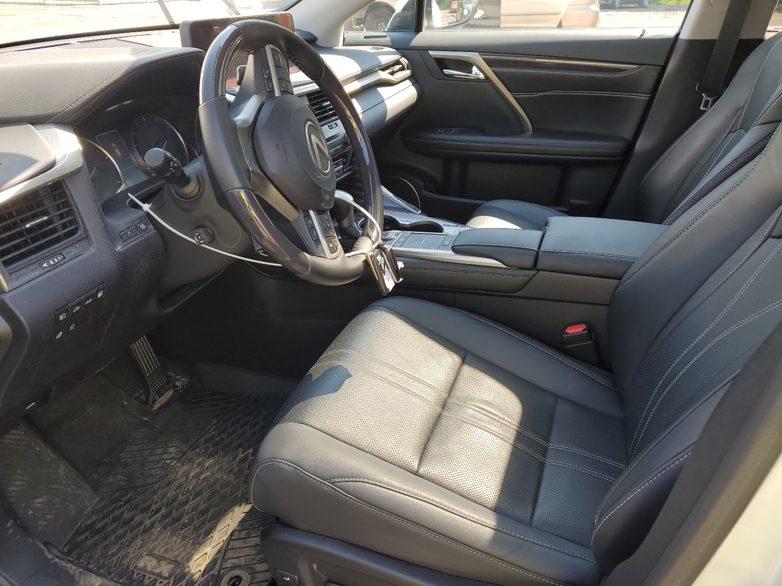 2T2JGMDAXLC056723 2020 Lexus Rx 450H