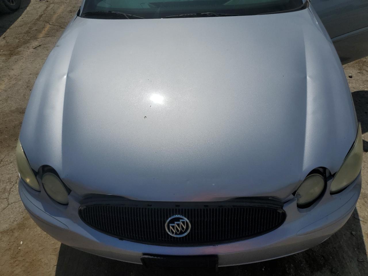 2005 Buick LaCrosse - Image 11