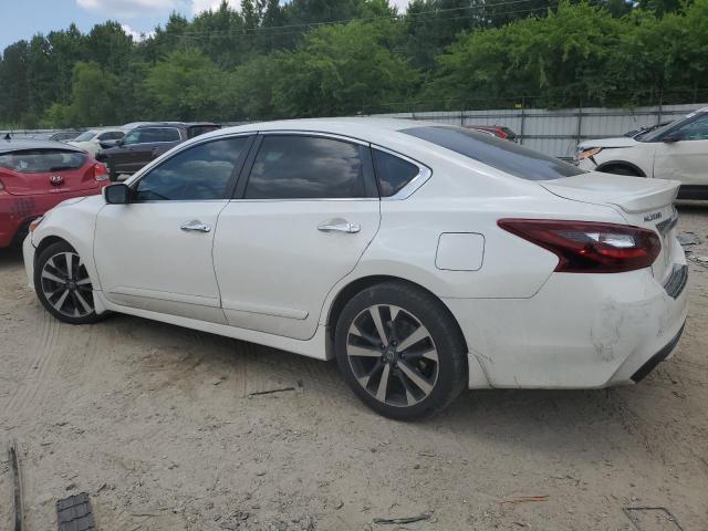  NISSAN ALTIMA 2017 Белы
