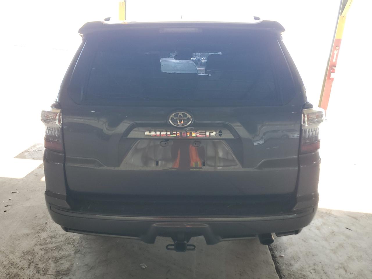 2022 Toyota 4Runner Sr5 Premium VIN: JTESU5JR5N5972884 Lot: 60773504