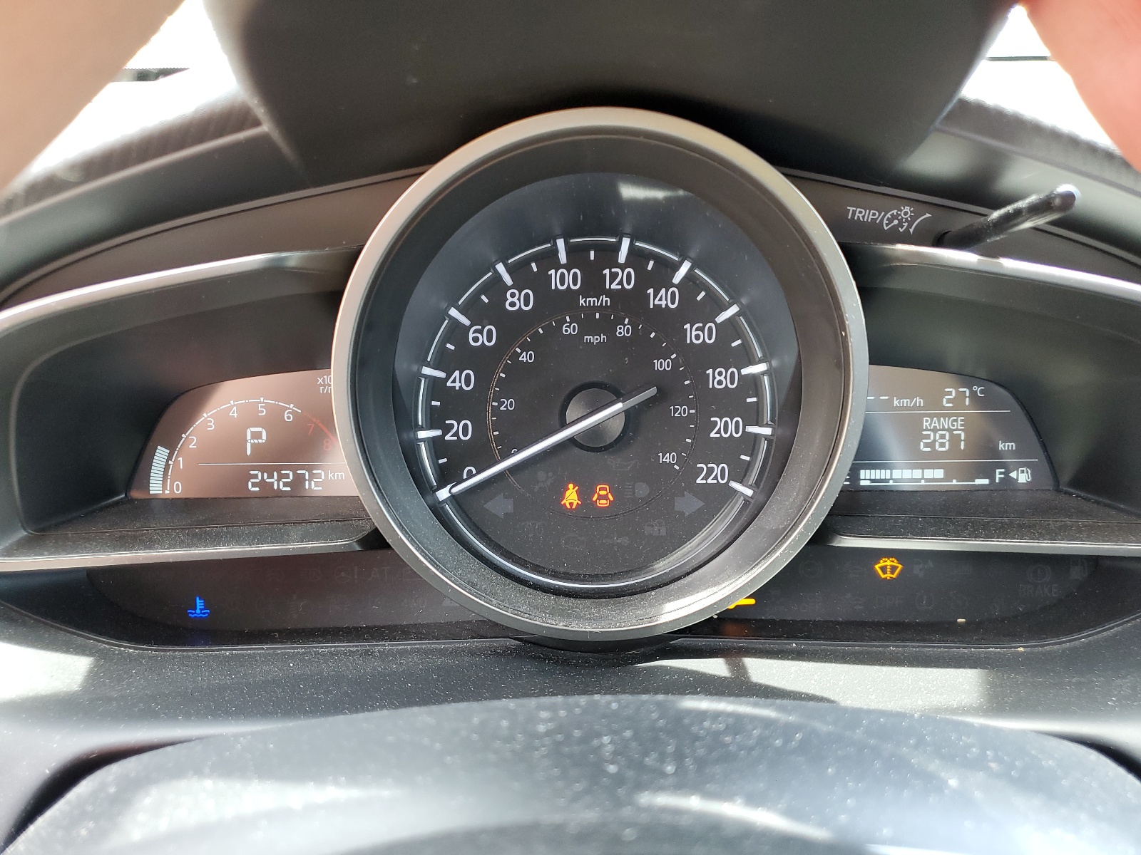 JM1DKDC79J0318017 2018 Mazda Cx-3 Touring