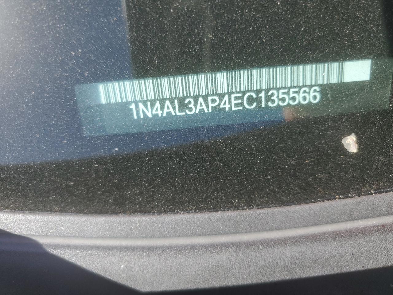 1N4AL3AP4EC135566 2014 Nissan Altima 2.5