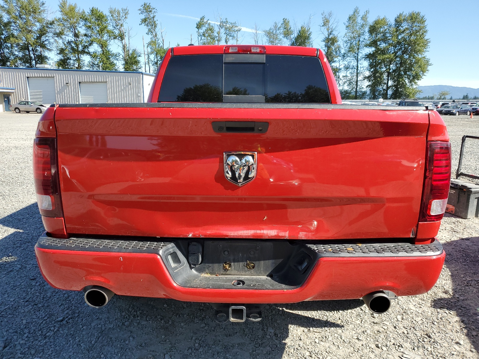 1C6RR7MT3HS543845 2017 Ram 1500 Sport