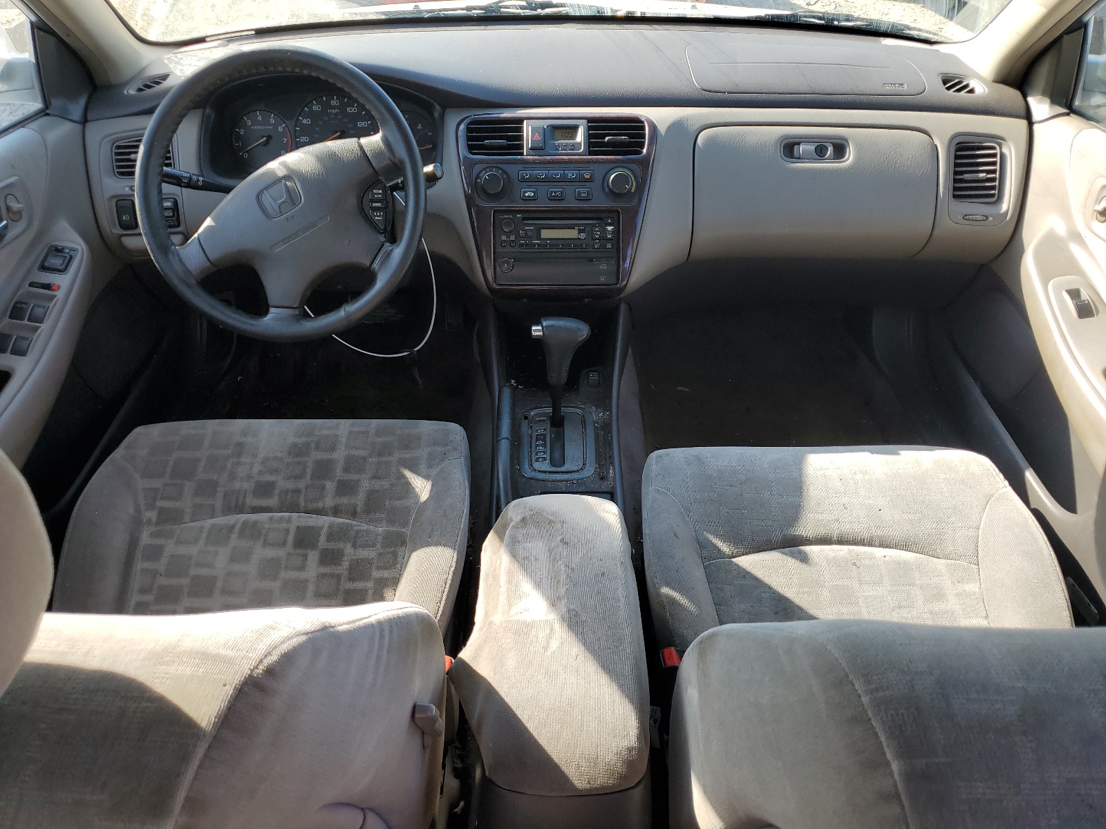 1HGCG66881A101325 2001 Honda Accord Ex