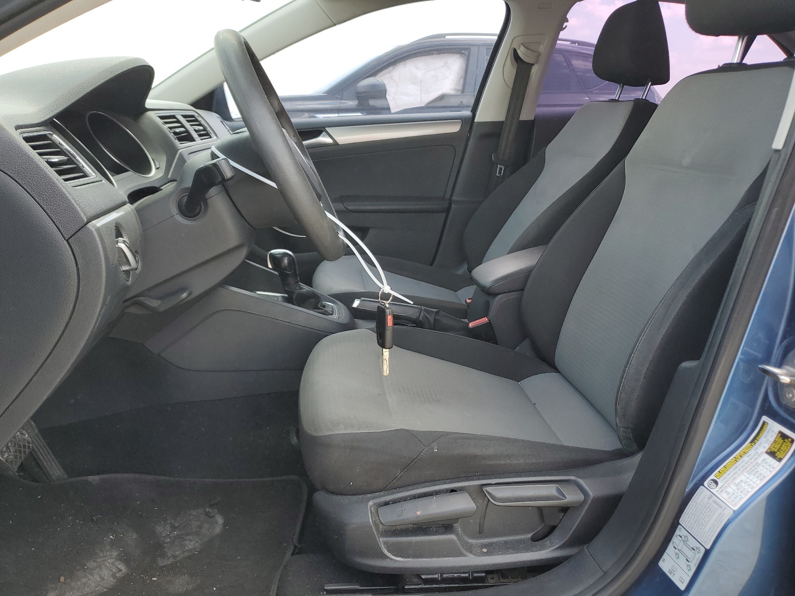 3VW2B7AJ8HM218809 2017 Volkswagen Jetta S