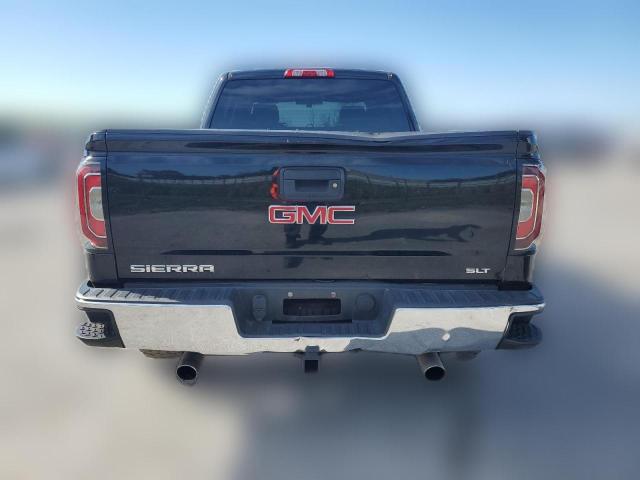 Пікапи GMC SIERRA 2016 Чорний