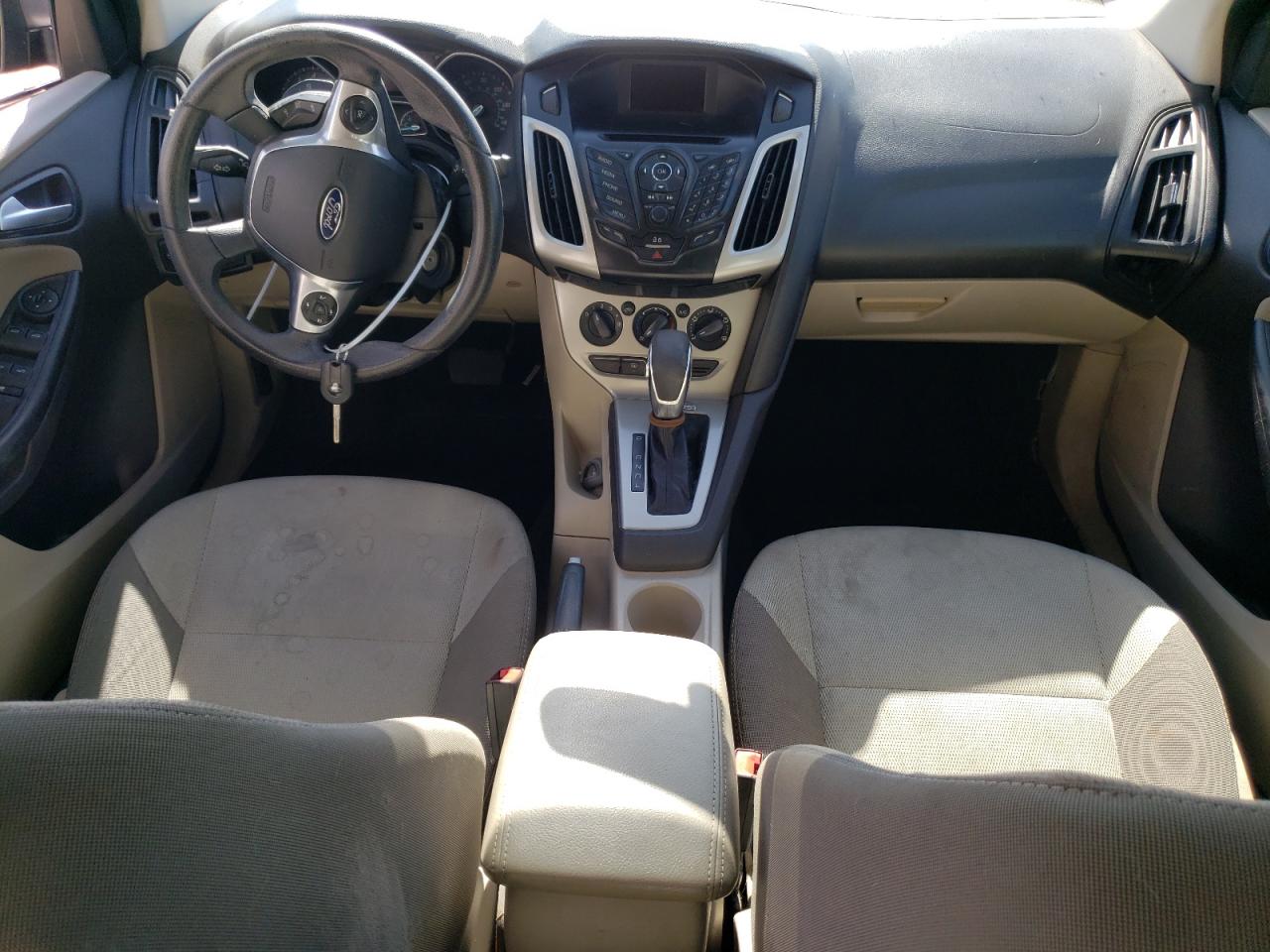 2014 Ford Focus Se VIN: 1FADP3F22EL200476 Lot: 87843035