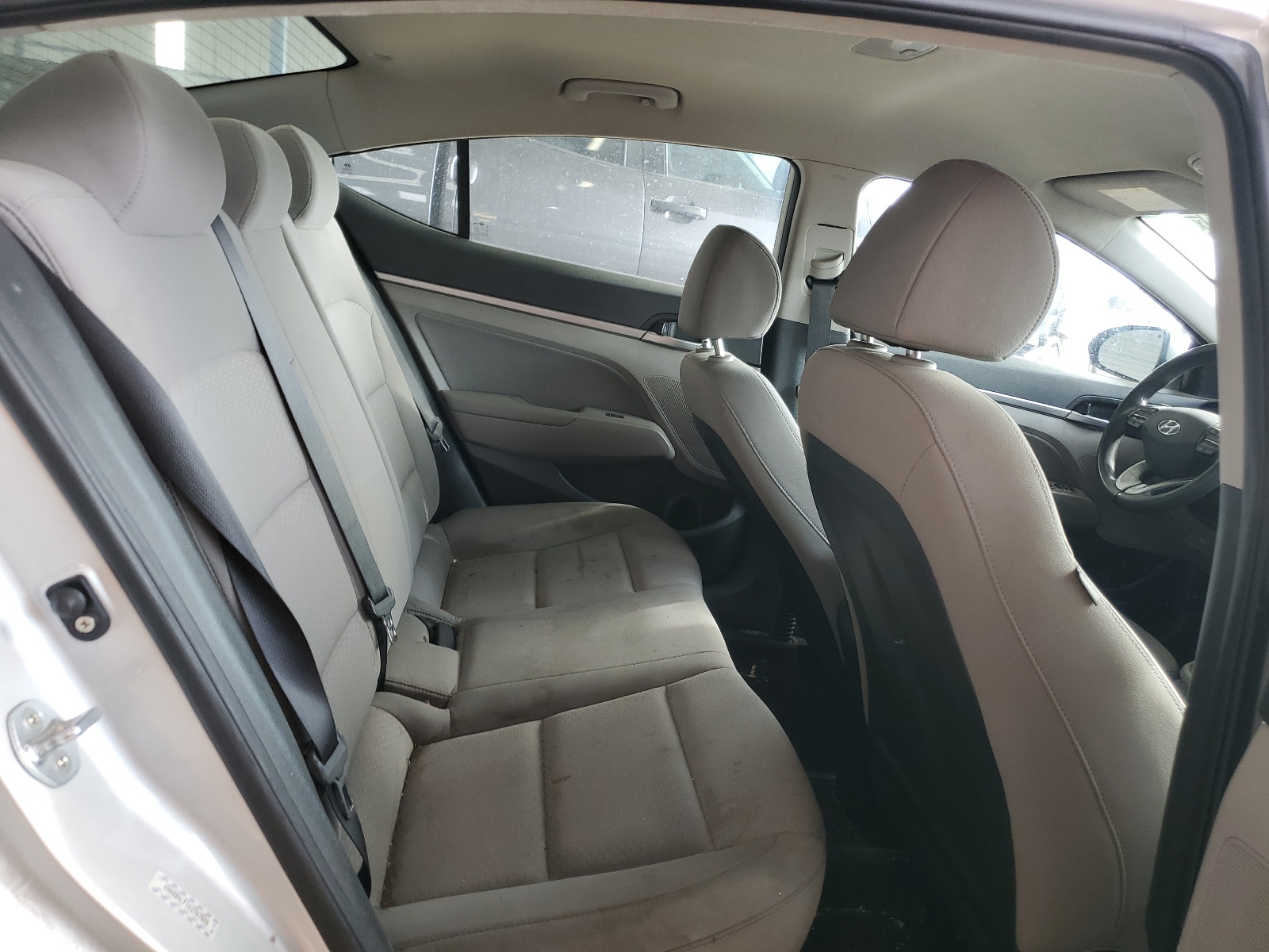 KMHD84LF1KU767655 2019 Hyundai Elantra Sel