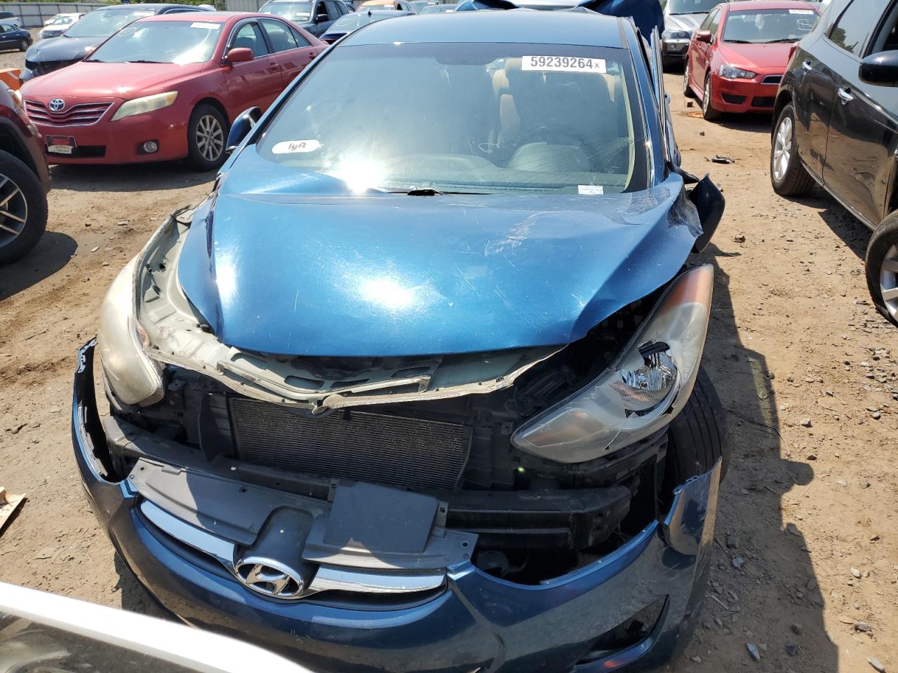2013 Hyundai Elantra - Image 5