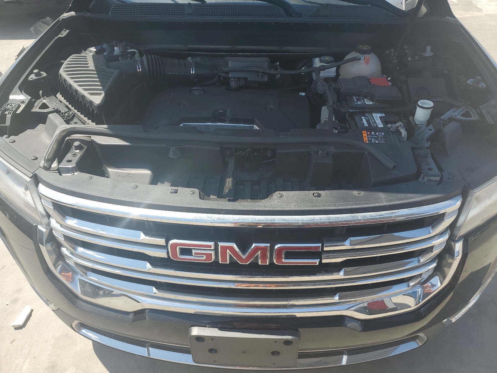 1GKKNKLA1LZ160130 2020 GMC Acadia Sle