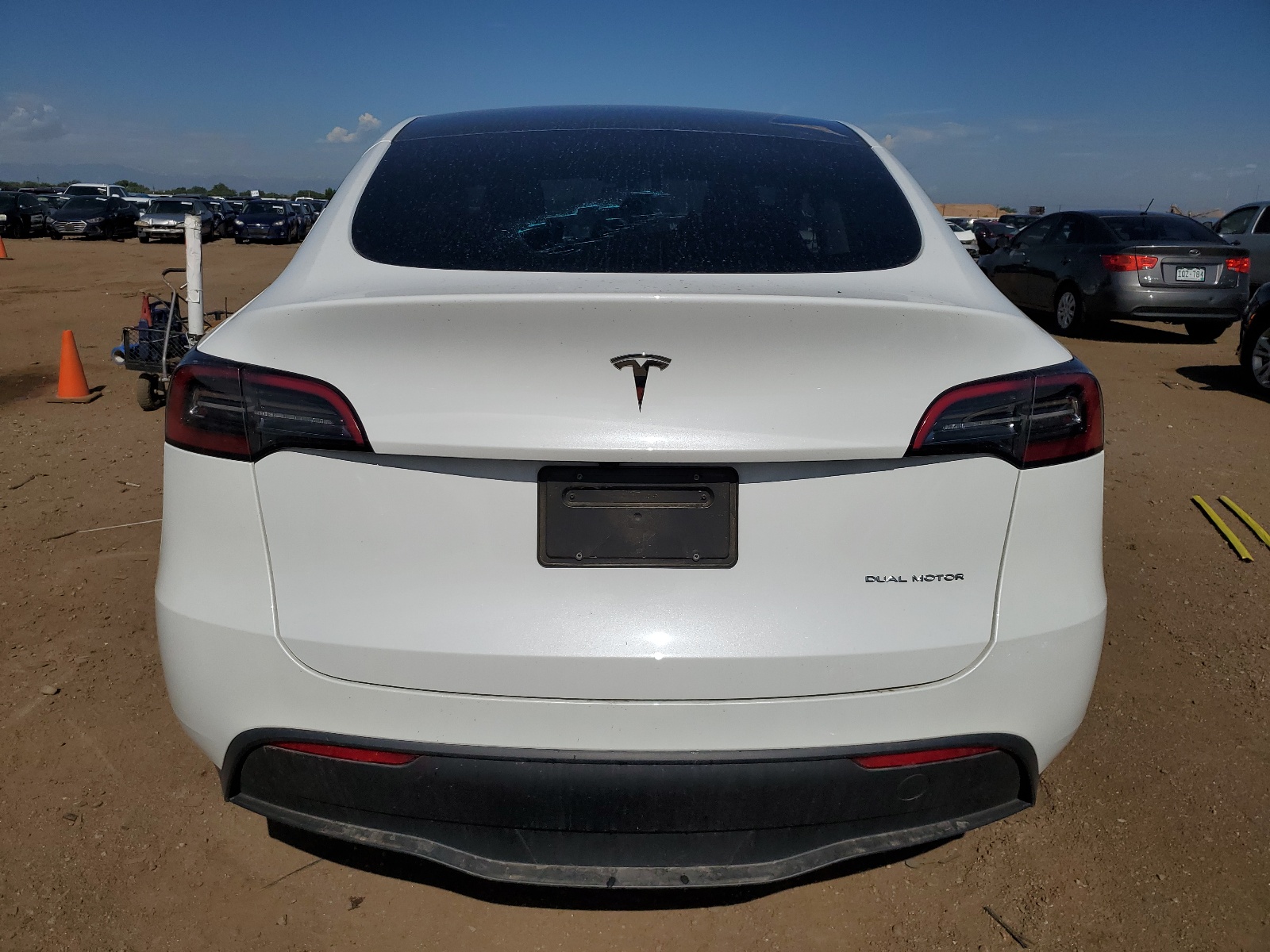 7SAYGDEE0PF887706 2023 Tesla Model Y