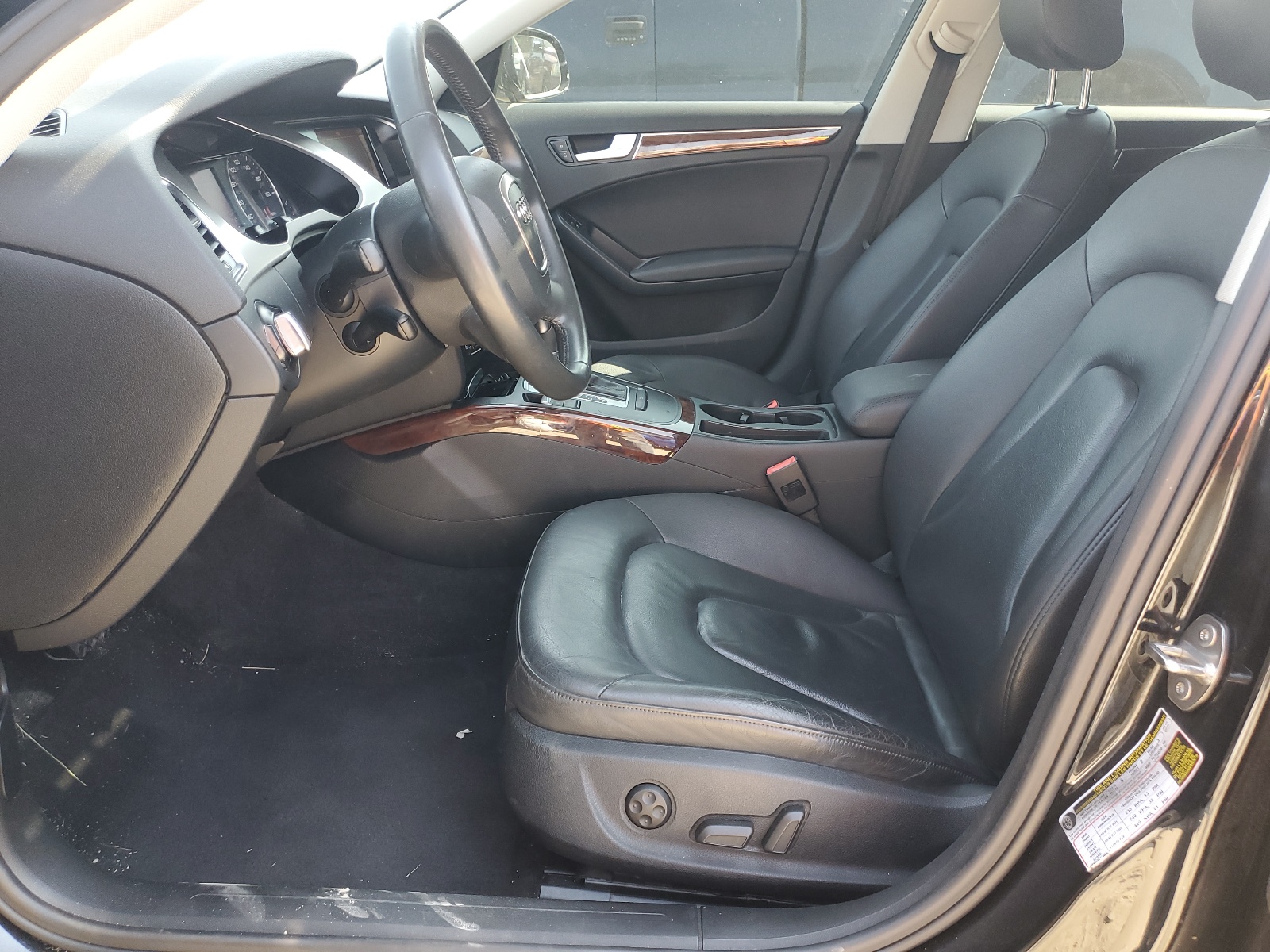 WAUFFAFL2BN003324 2011 Audi A4 Premium Plus