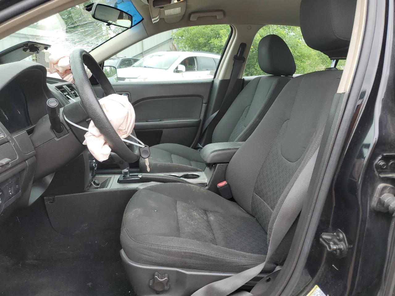 2010 Ford Fusion Se VIN: 3FAHP0HA5AR323527 Lot: 60477214