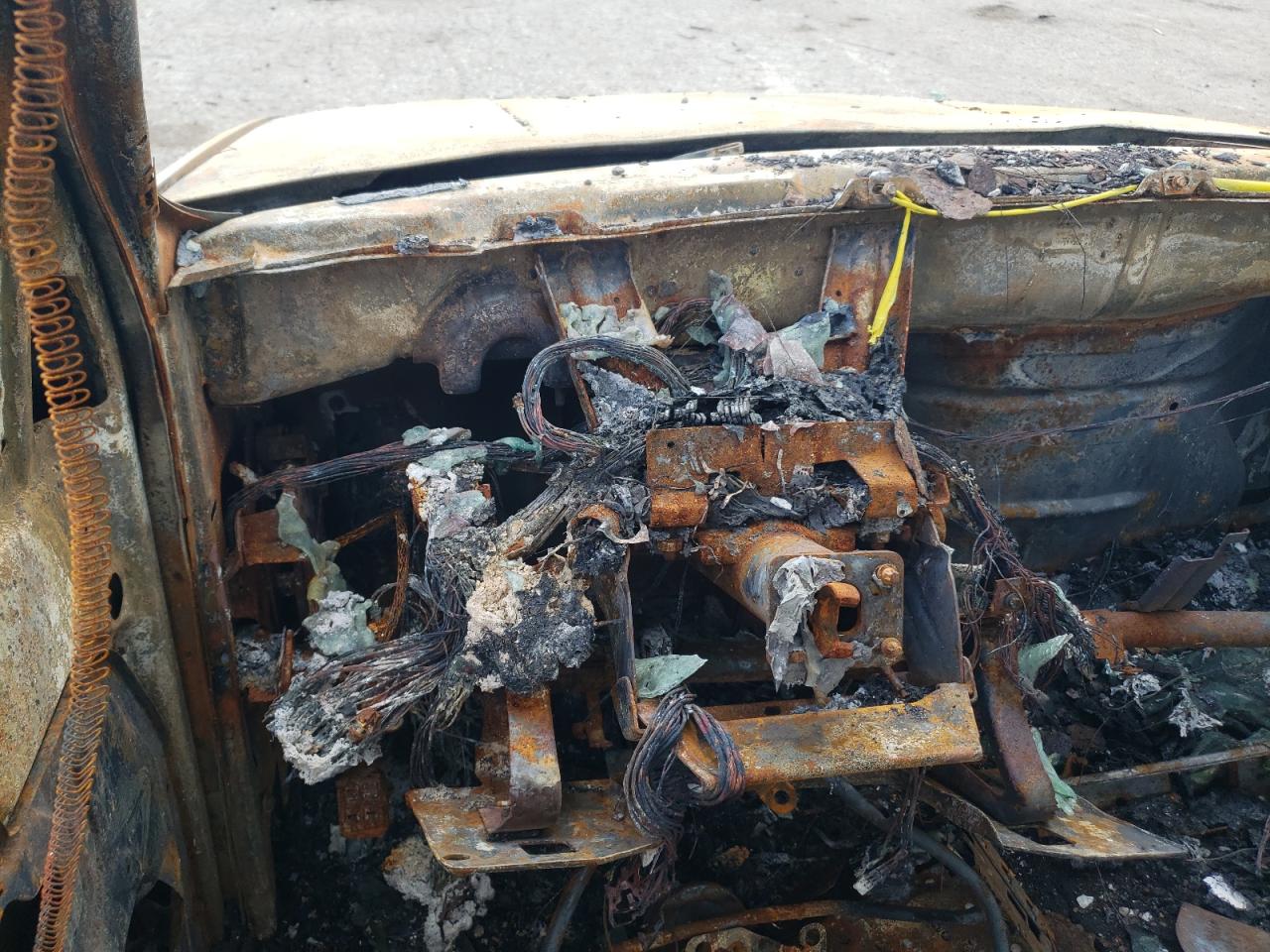 1997 Chevrolet Gmt-400 C1500 VIN: 1GCEC19M9VE209093 Lot: 59422024