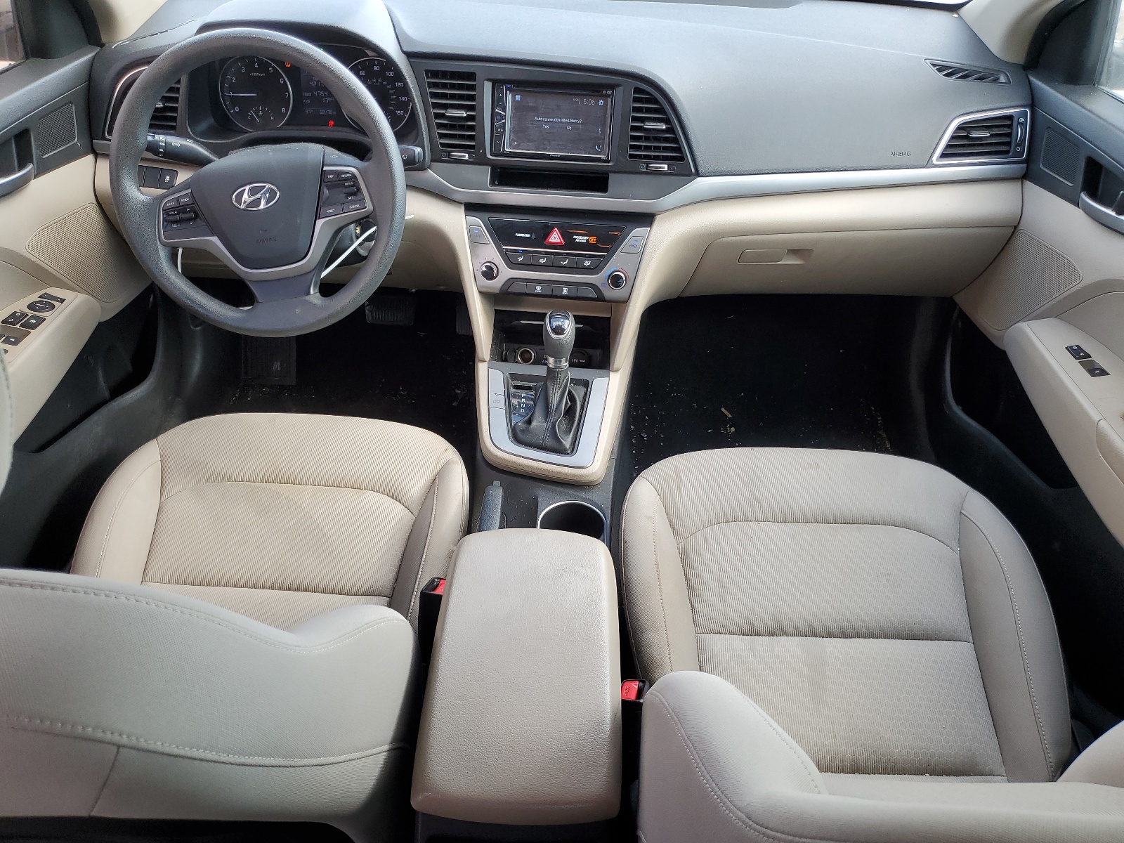 KMHD74LF2HU096699 2017 Hyundai Elantra Se