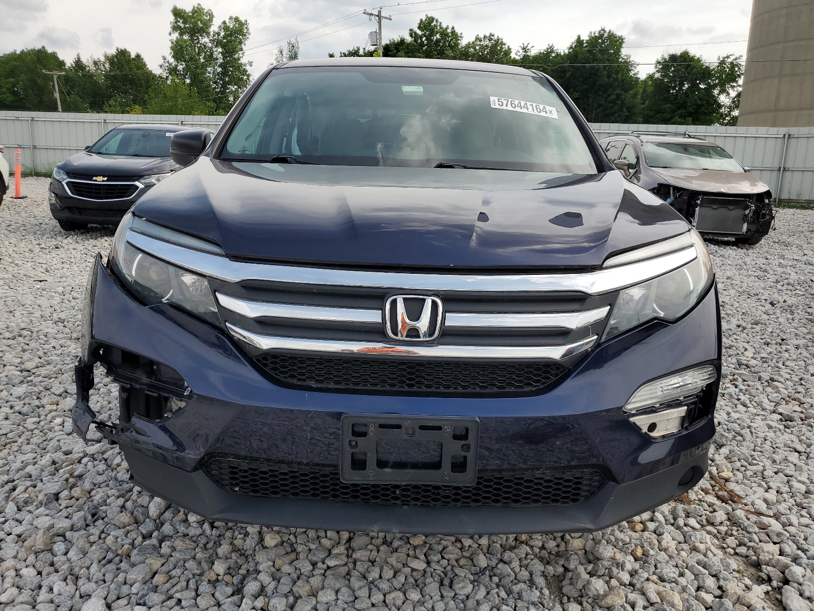 2018 Honda Pilot Lx vin: 5FNYF6H1XJB044169