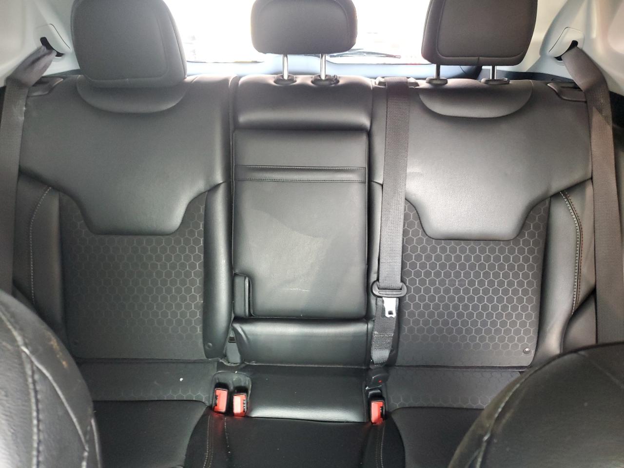 2019 Jeep Compass Latitude VIN: 3C4NJDBB5KT595460 Lot: 81196675