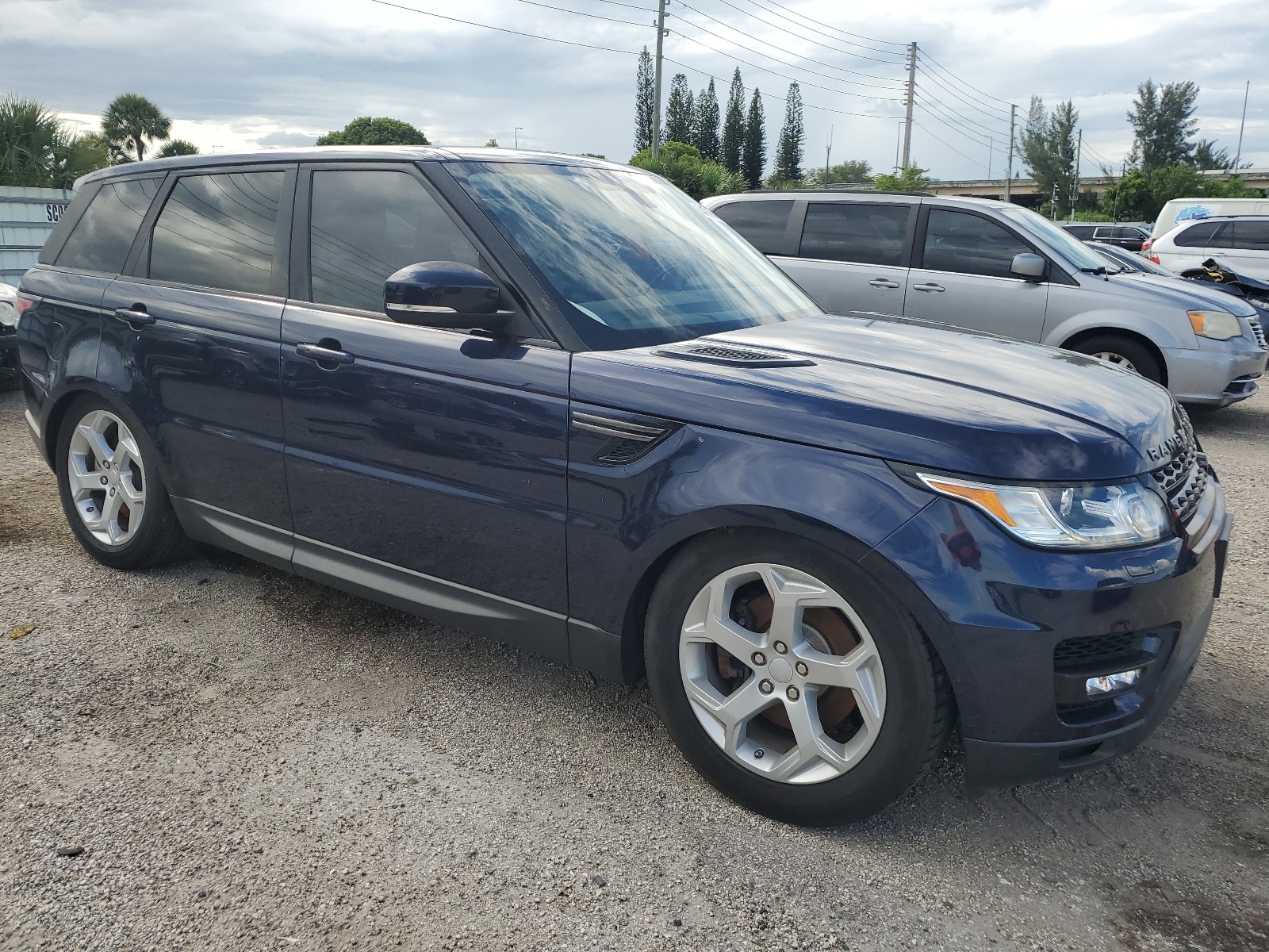 2016 Land Rover Range Rover Sport Se vin: SALWG2VF1GA644943