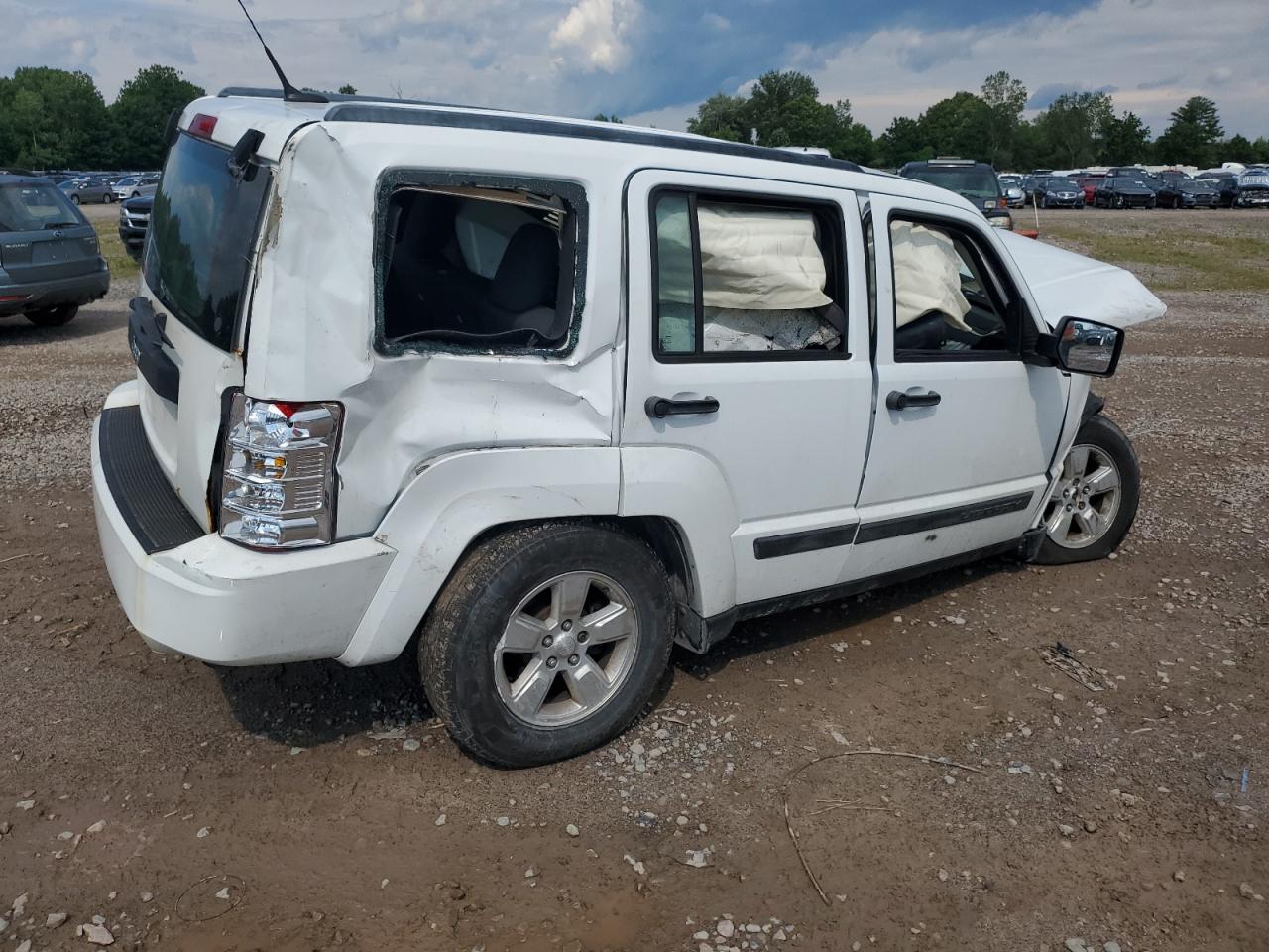 1J4PN2GK6BW569156 2011 Jeep Liberty Sport