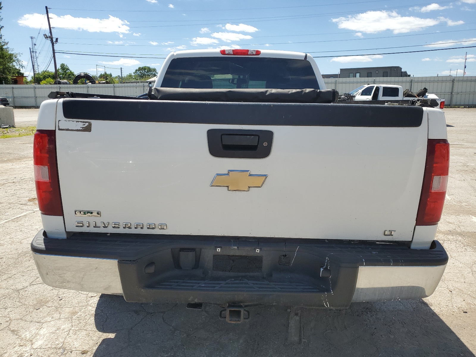 1GCRKSE35BZ324964 2011 Chevrolet Silverado K1500 Lt