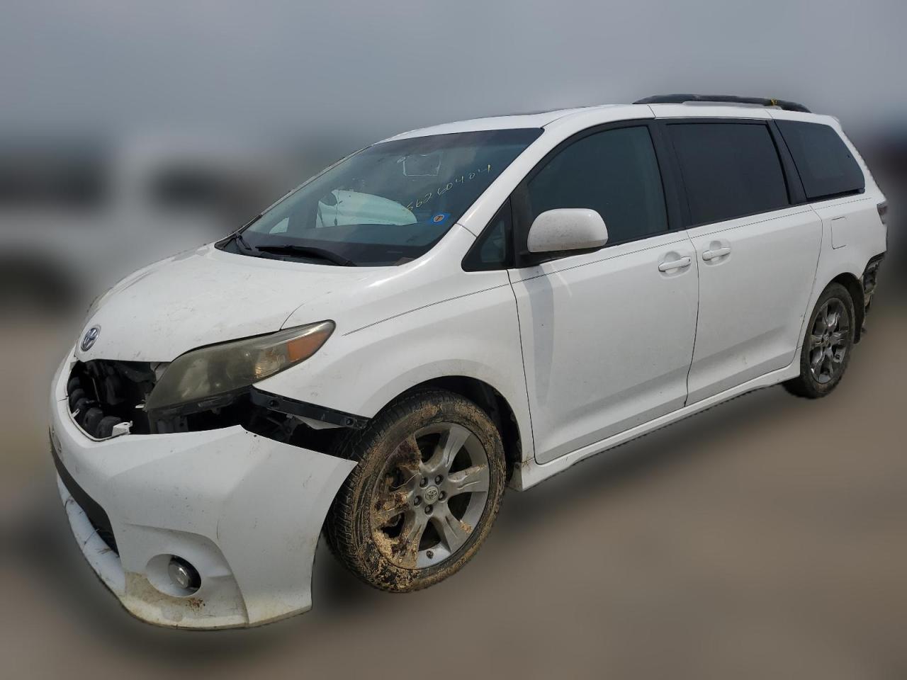 5TDXK3DC6BS059505 2011 Toyota Sienna Sport