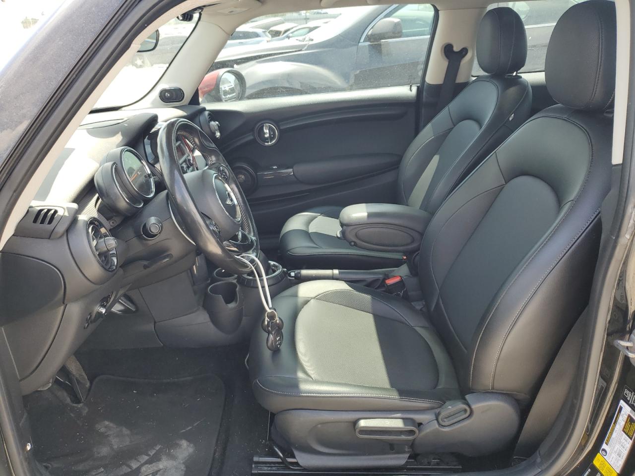 2015 Mini Cooper VIN: WMWXM5C51FT938374 Lot: 59545844