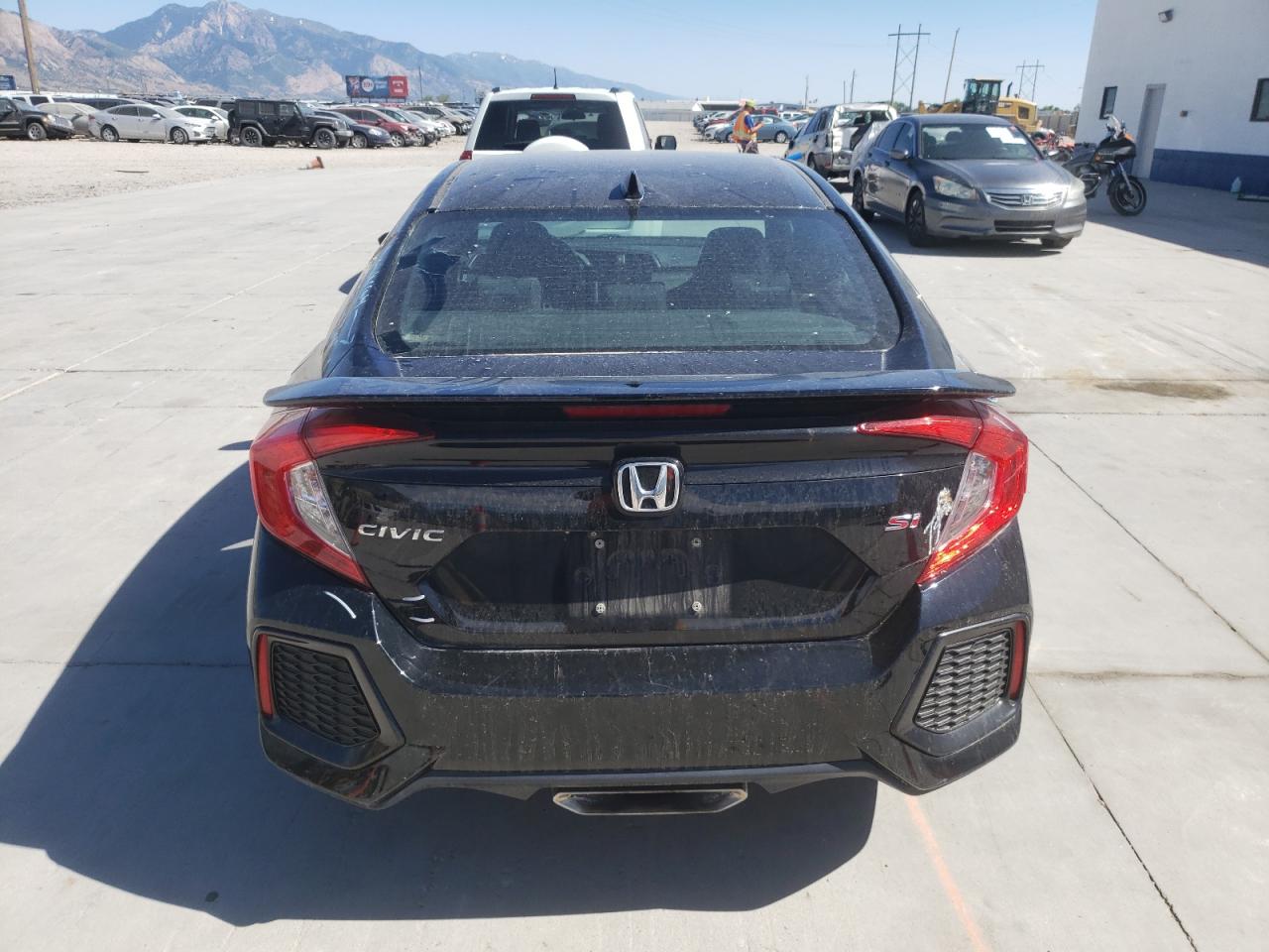 2HGFC1E57KH704613 2019 Honda Civic Si