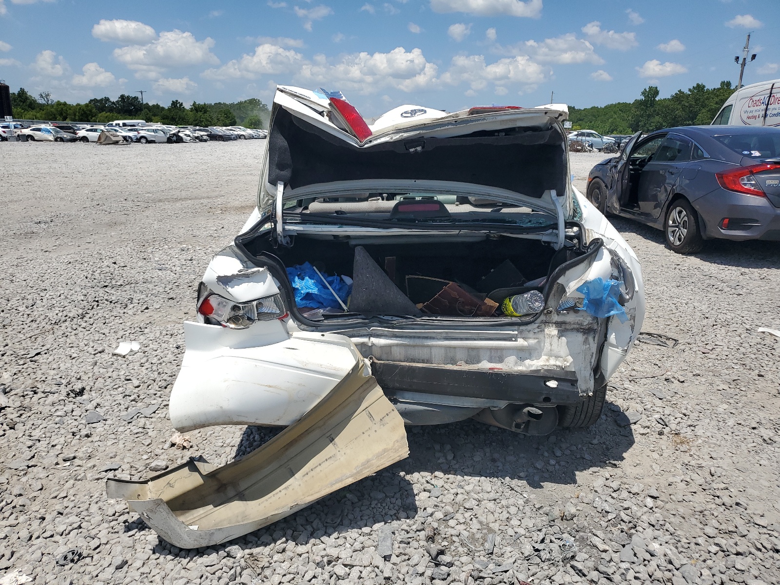 4T1BG22KXYU938330 2000 Toyota Camry Ce